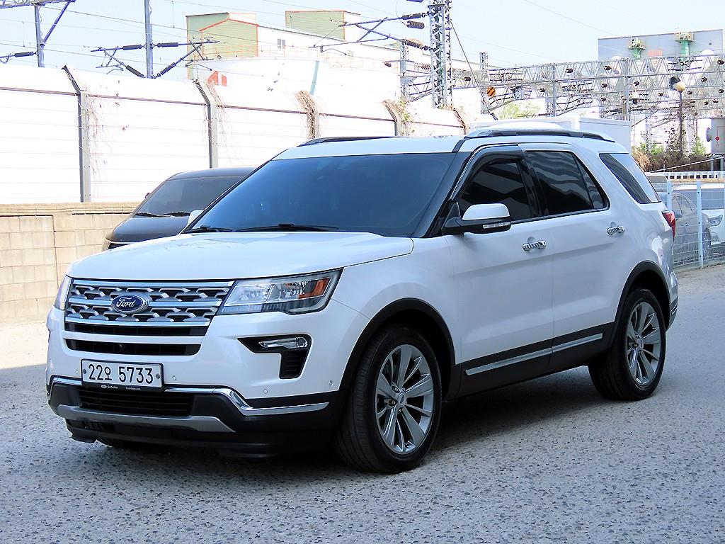 Ford Explorer - Vista 2