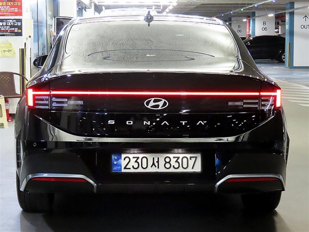 HYUNDAI Sonata - Vista 5