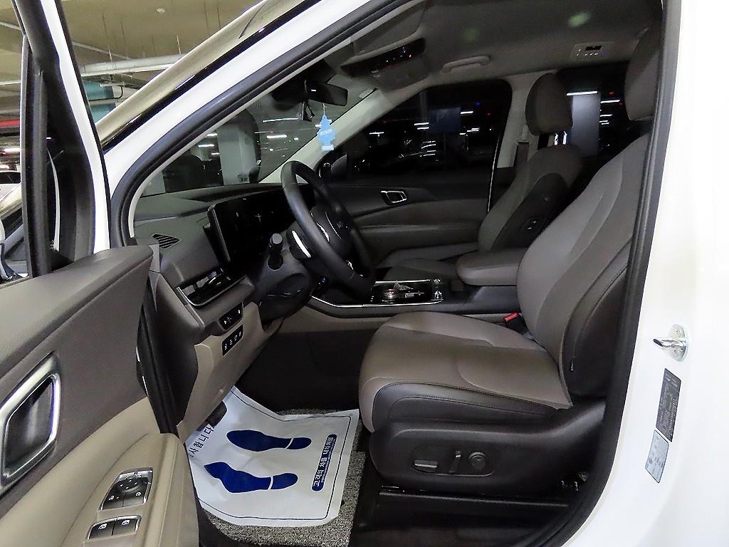 KIA Carnival - Vista 6
