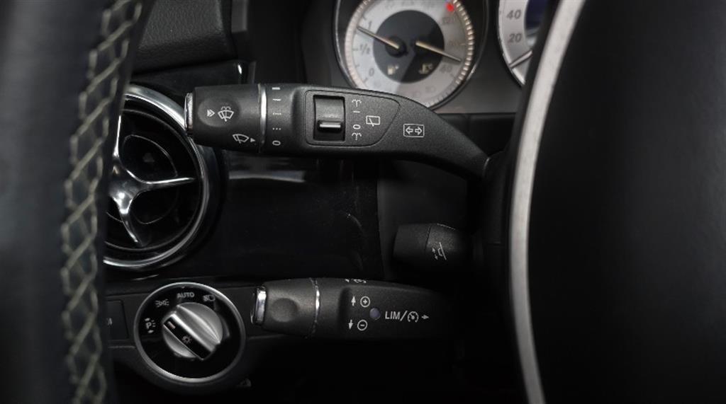 Mercedes Benz GLK Class 2013 Blanco - Importación desde Corea - HF Imports Iquique - Foto 15