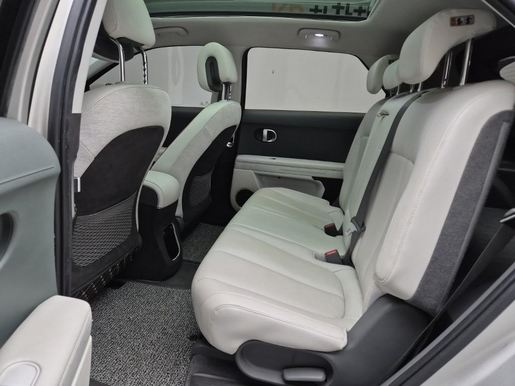 HYUNDAI Ioniq 5 - Vista 12