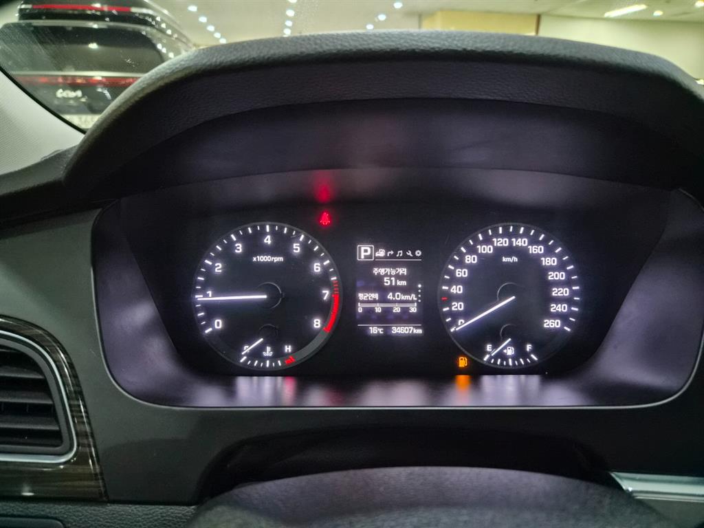 HYUNDAI Sonata - Vista 7