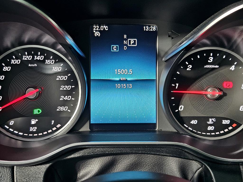 Mercedes Benz C Class - Vista 7