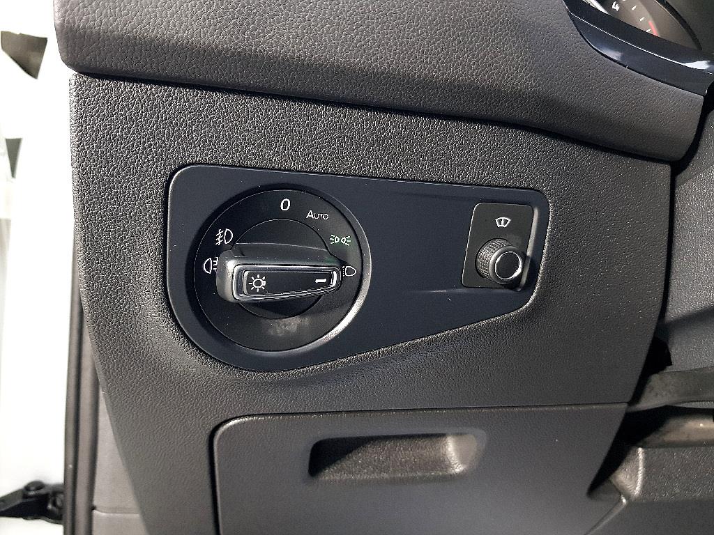 Volkswagen Tiguan - Vista 12