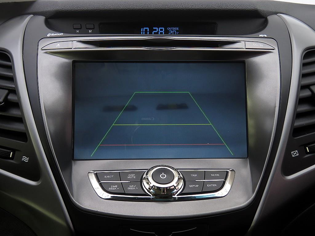 HYUNDAI Avante 2014 Blanco - Importación desde Corea - HF Imports Iquique - Foto 13