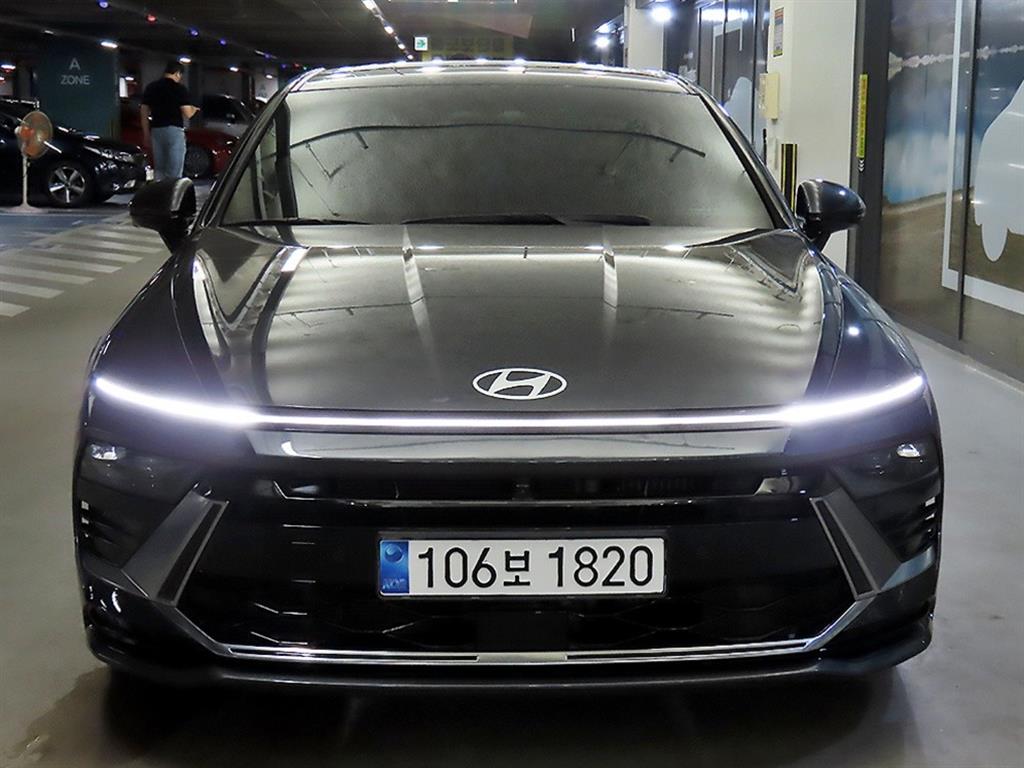 HYUNDAI Sonata - Vista 2