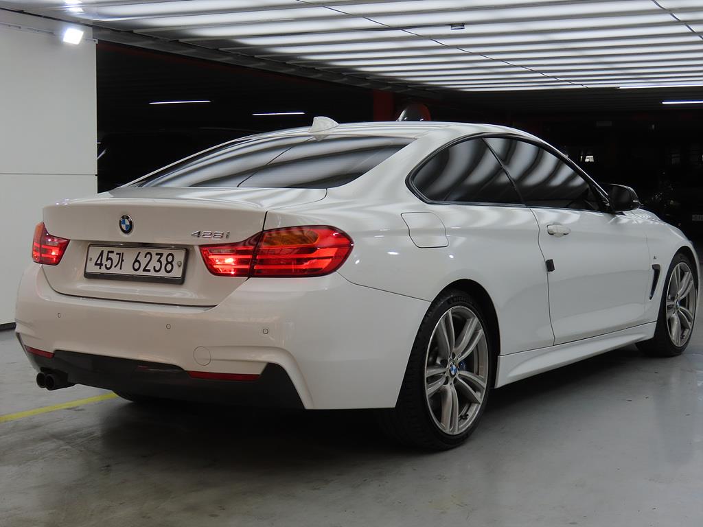 BMW 4 Series - Vista 3