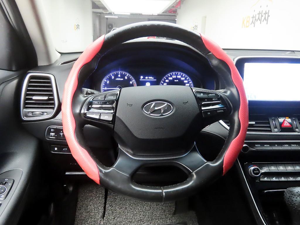 HYUNDAI Grandeur - Vista 7