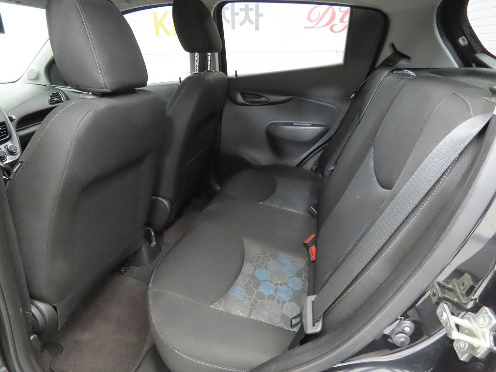 Chevrolet Spark - Vista 6