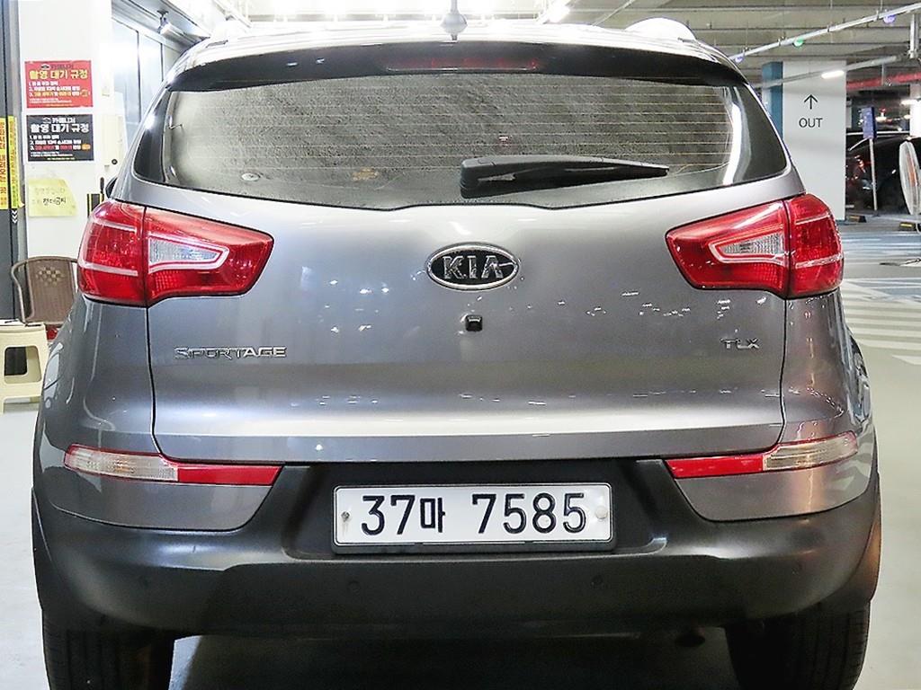 KIA Sportage - Vista 5