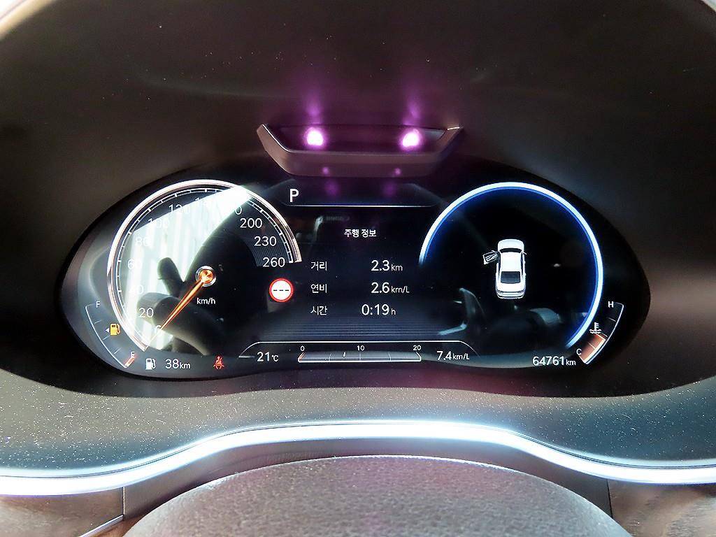 Genesis G80 - Vista 9