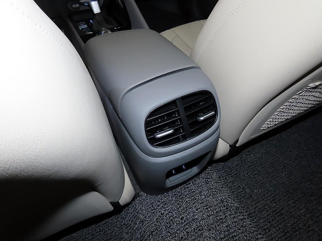 HYUNDAI Avante 2026 Blanco - Importación desde Corea - HF Imports Iquique - Foto 17
