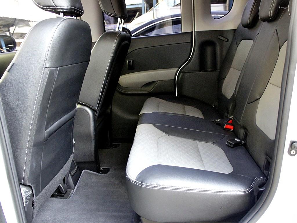 KIA Ray - Vista 10