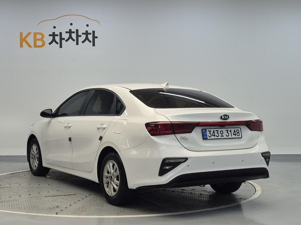 KIA K3 - Vista 2