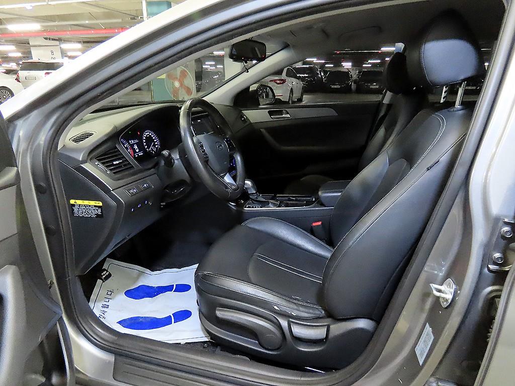 HYUNDAI Sonata - Vista 6