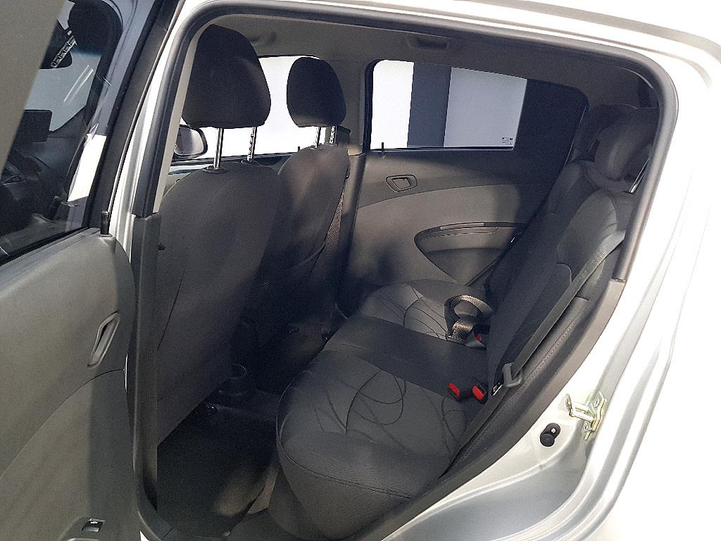 Chevrolet Spark - Vista 9