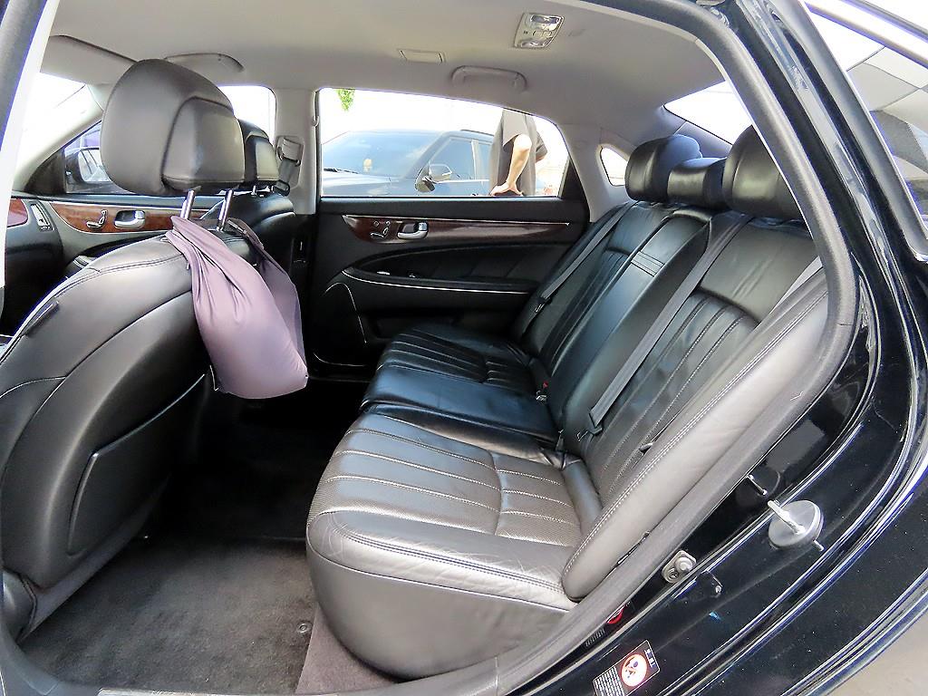 HYUNDAI Equus - Vista 6