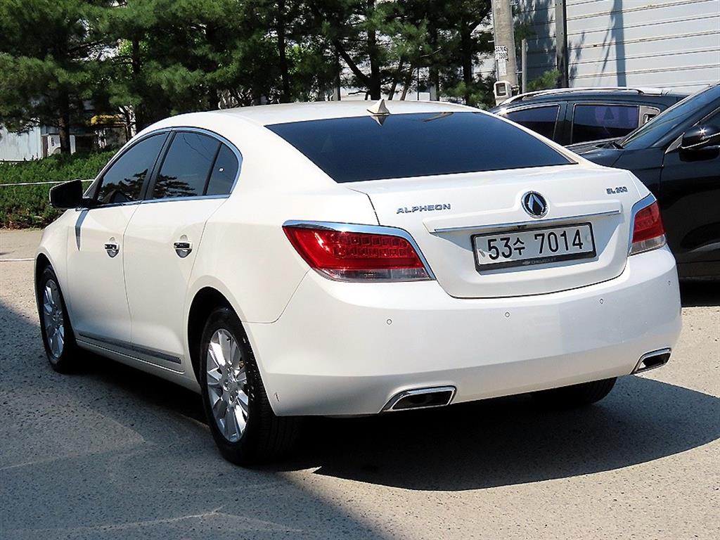 DAEWOO Alpheon - Vista 3