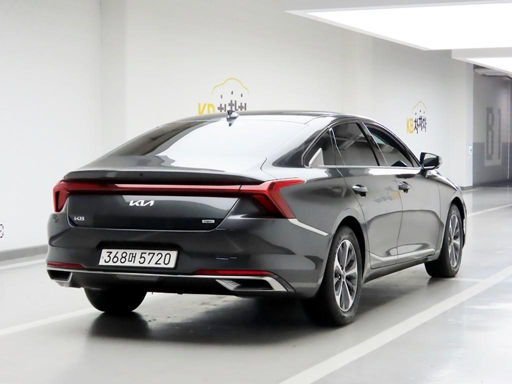 KIA K8 - Vista 4