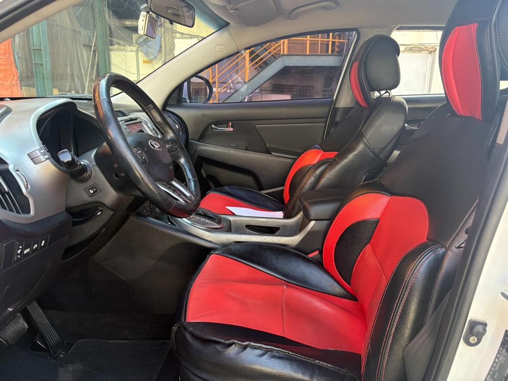 KIA Sportage - Vista 10