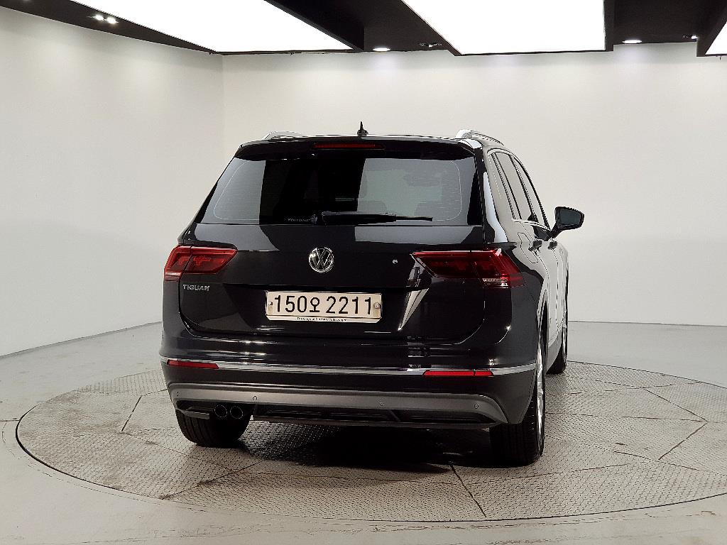 Volkswagen Tiguan - Vista 3