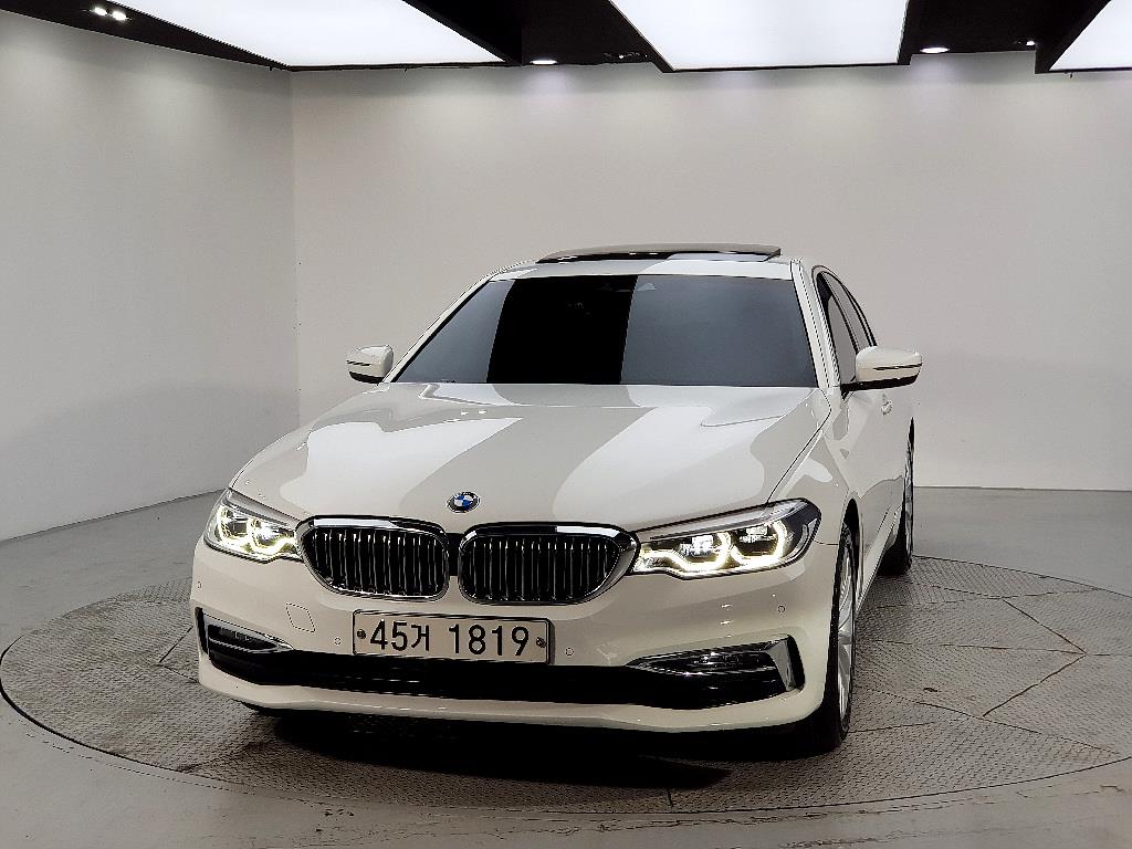 BMW 5 Series - Vista 2
