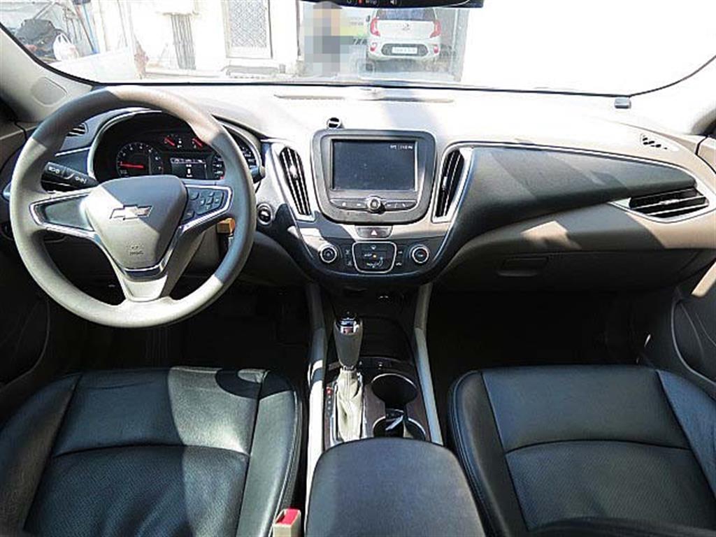 Chevrolet Malibu - Vista 9