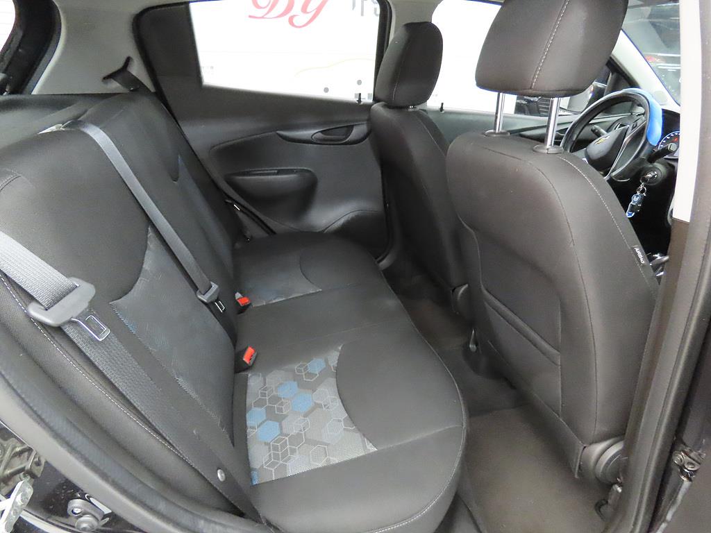 Chevrolet Spark - Vista 7