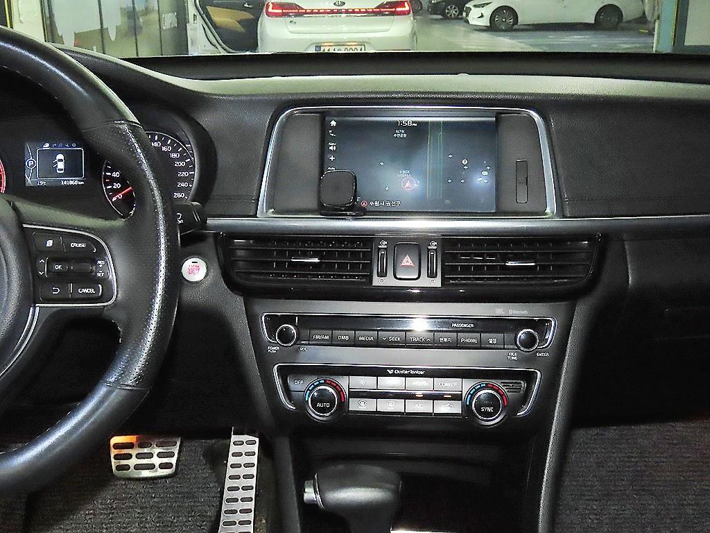 KIA K5 - Vista 11