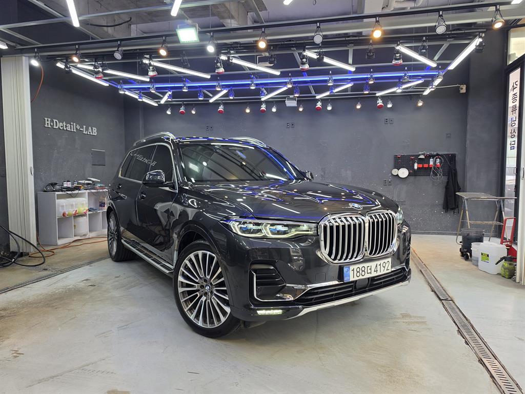 BMW X7 - Vista 5