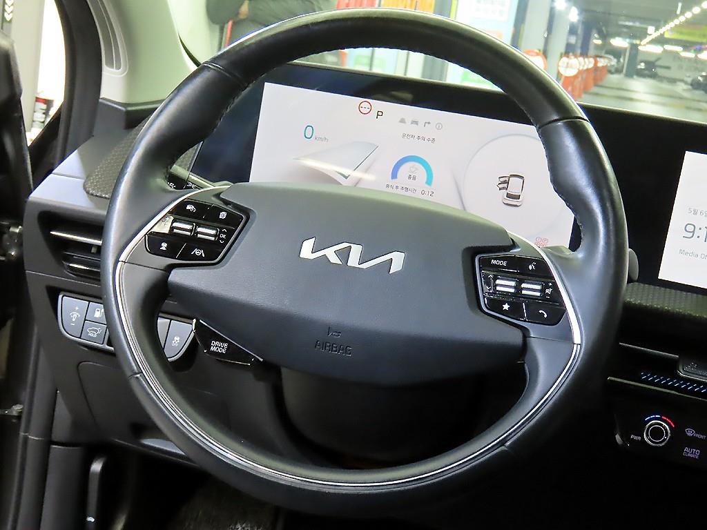 KIA EV6 - Vista 8