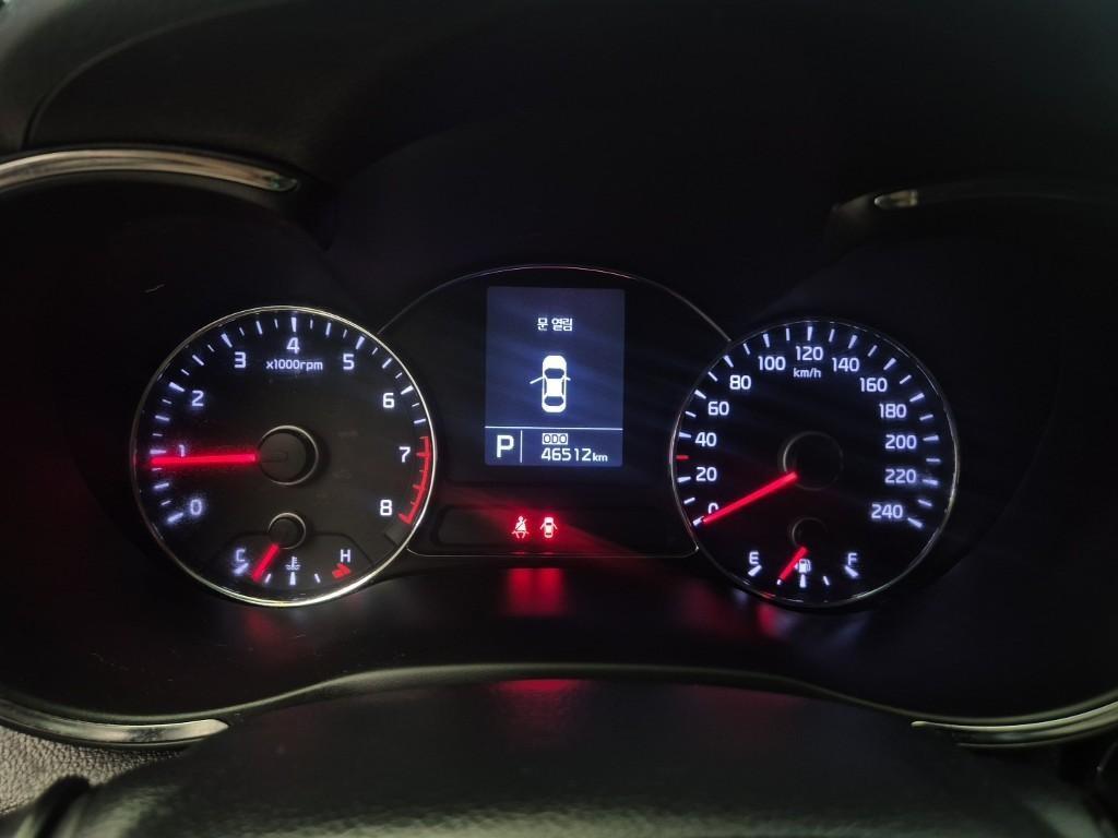 KIA K3 - Vista 6