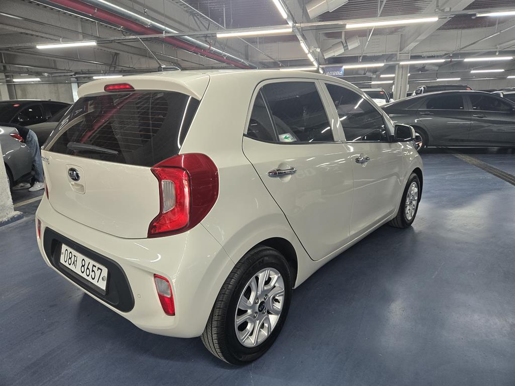 KIA Morning - Vista 4