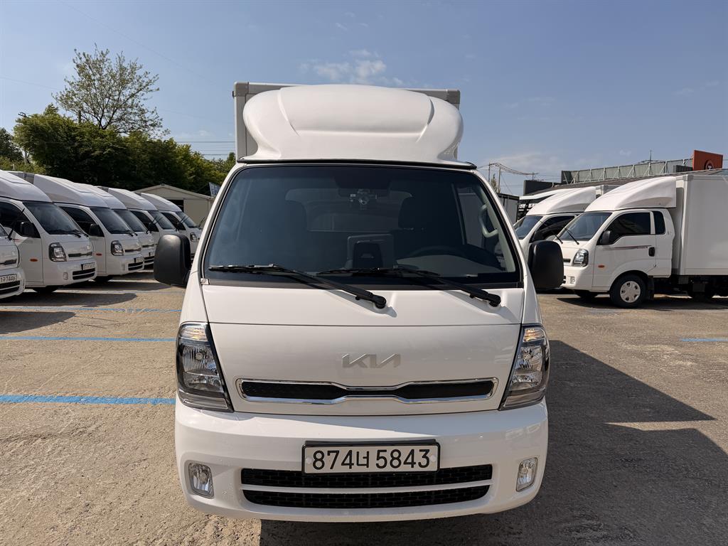 Small Truck Normal Box(High Deck) 2026 Blanco - Importación desde Corea - HF Imports Iquique - Foto 1