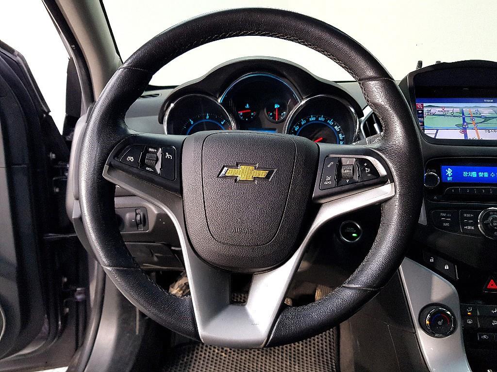 Chevrolet Cruise - Vista 12