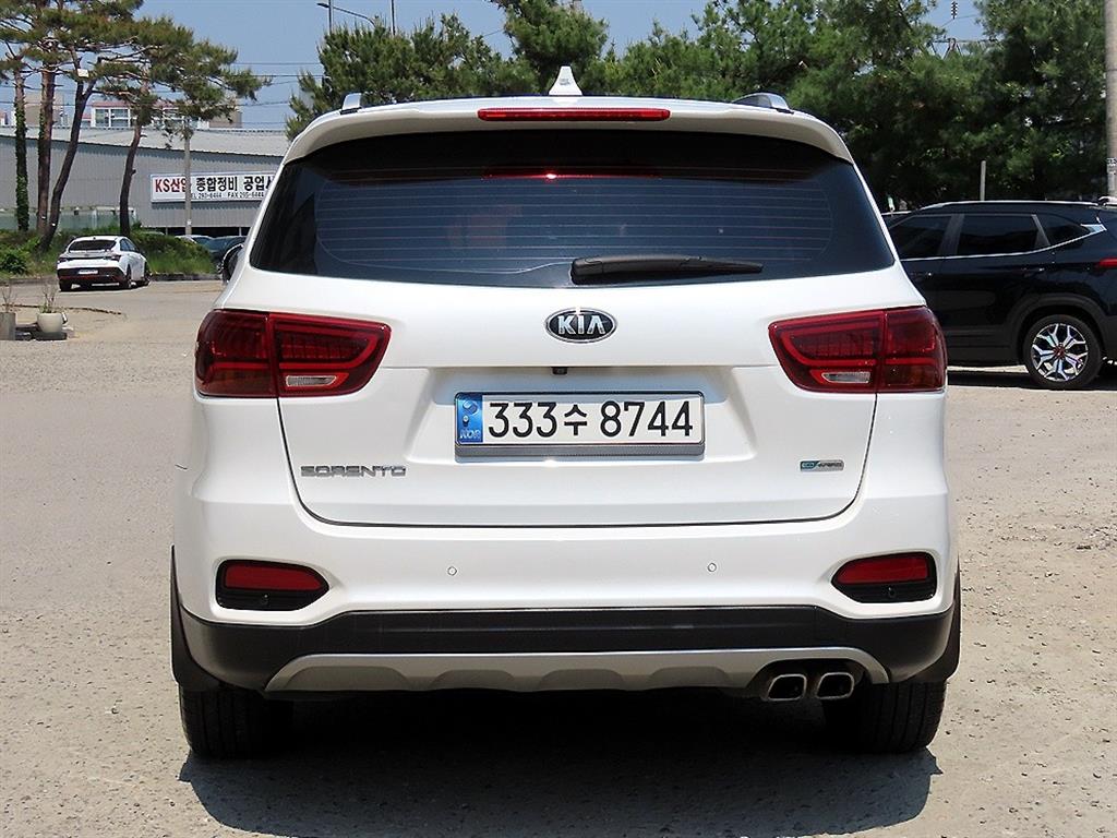 KIA Sorento - Vista 4