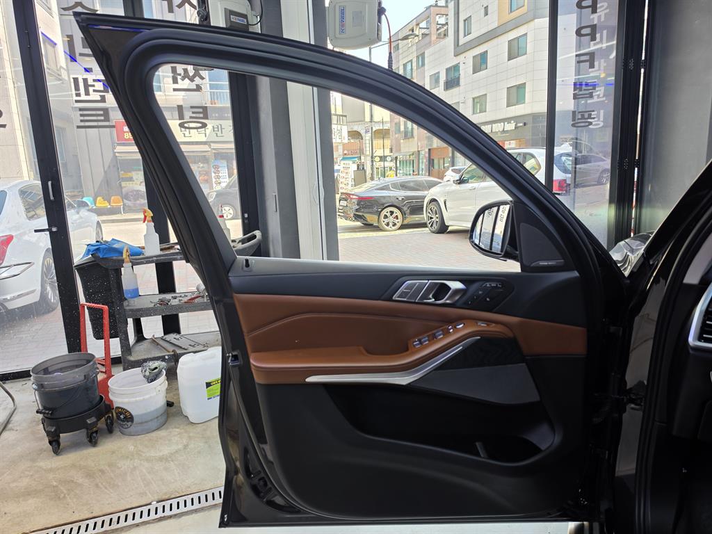 BMW X7 2022 Gris - Importación desde Corea - HF Imports Iquique - Foto 15