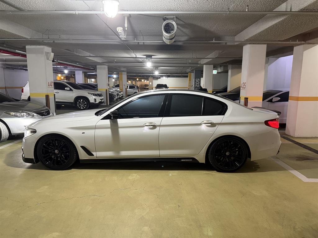 BMW 5 Series - Vista 2
