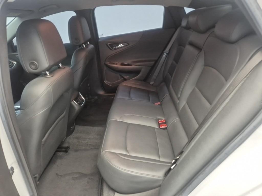 Chevrolet Malibu - Vista 12