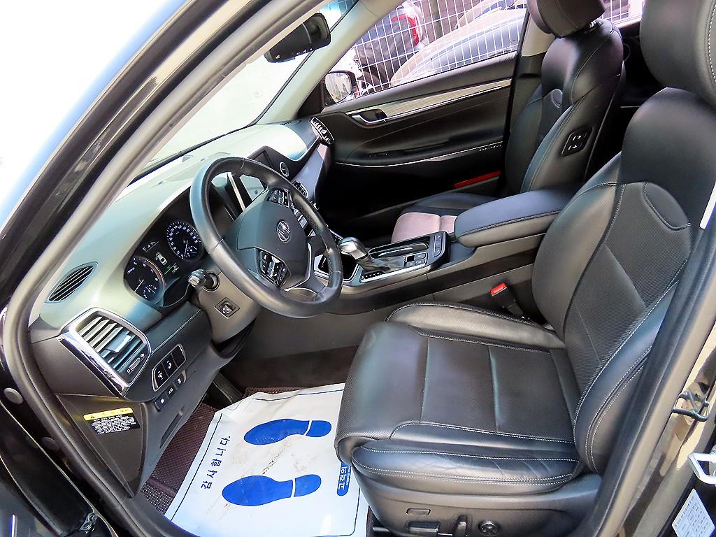 HYUNDAI Grandeur - Vista 5