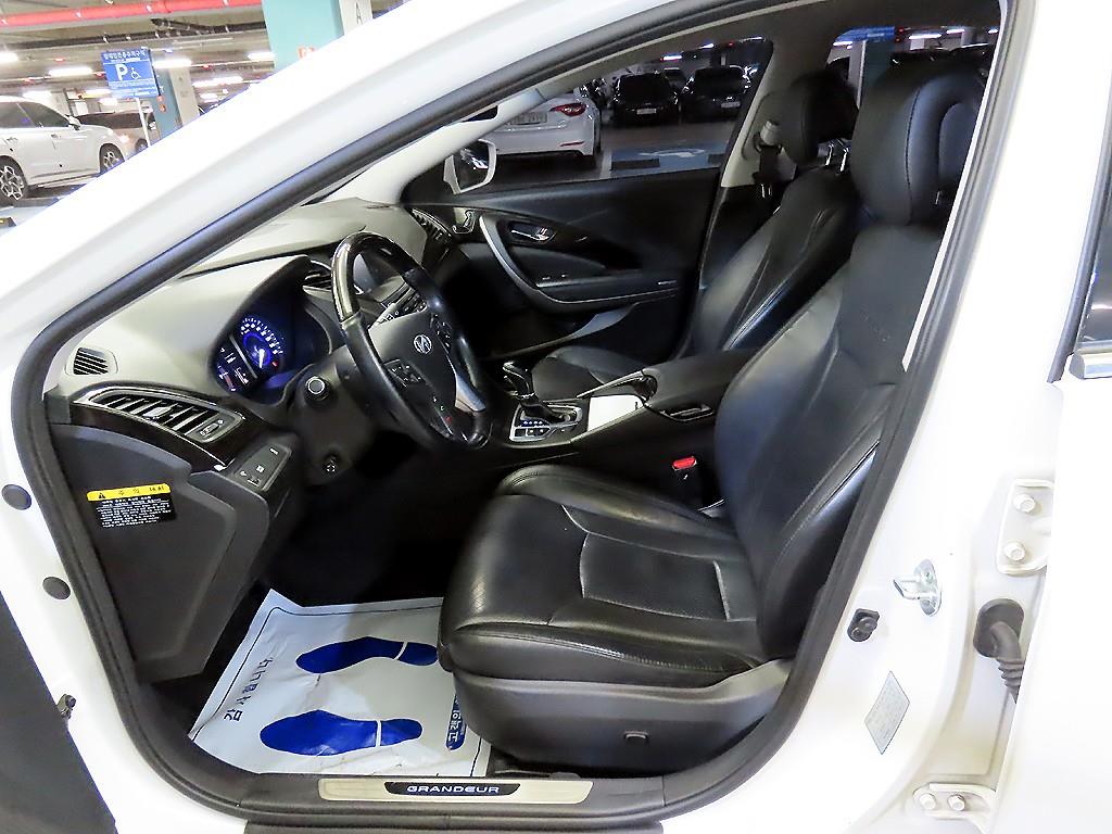 HYUNDAI Grandeur - Vista 6