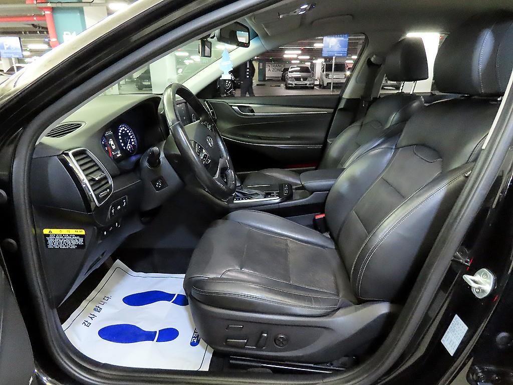 HYUNDAI Grandeur - Vista 6