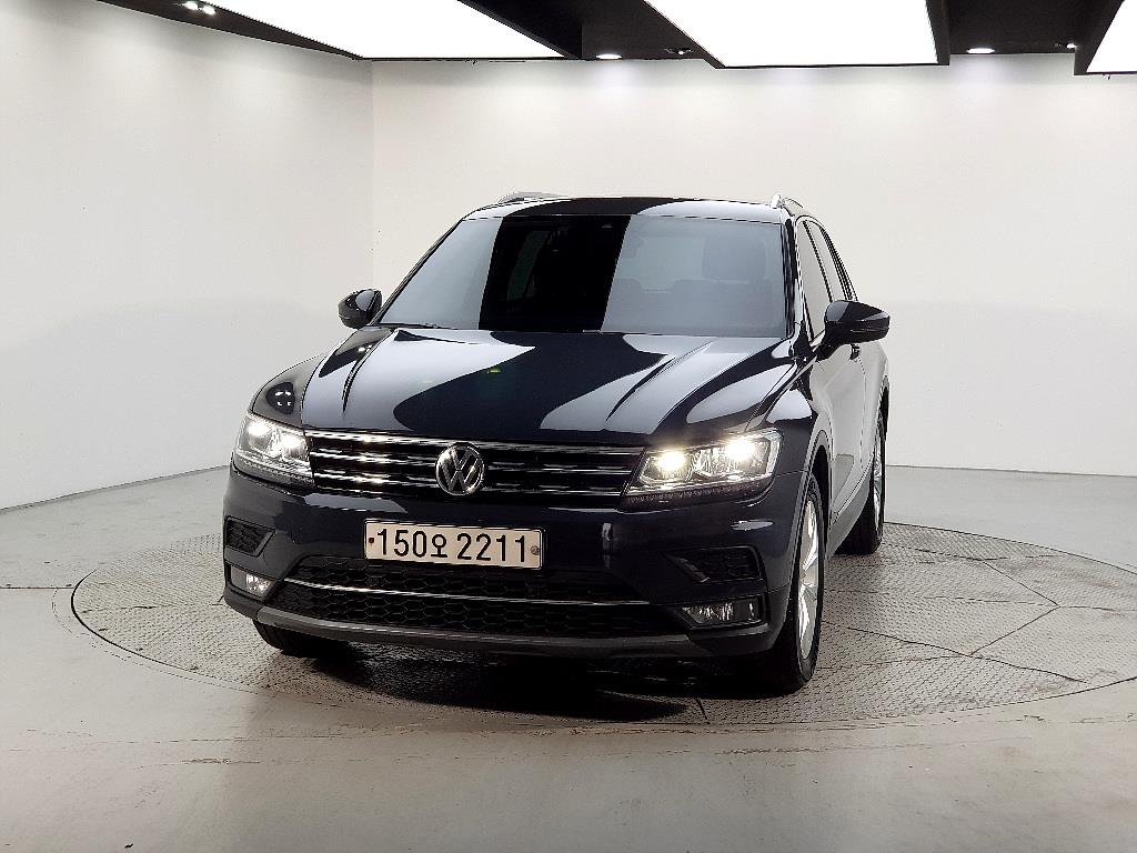 Volkswagen Tiguan - Vista 2
