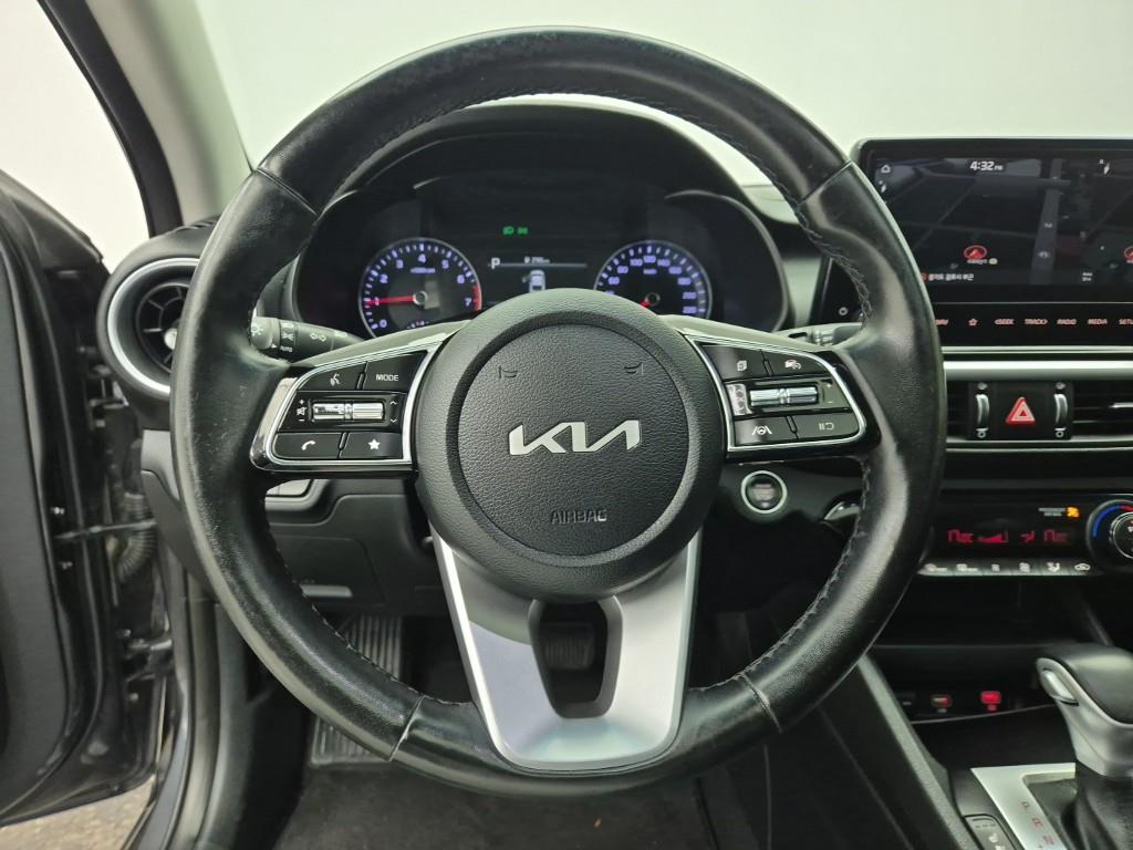 KIA K3 - Vista 9