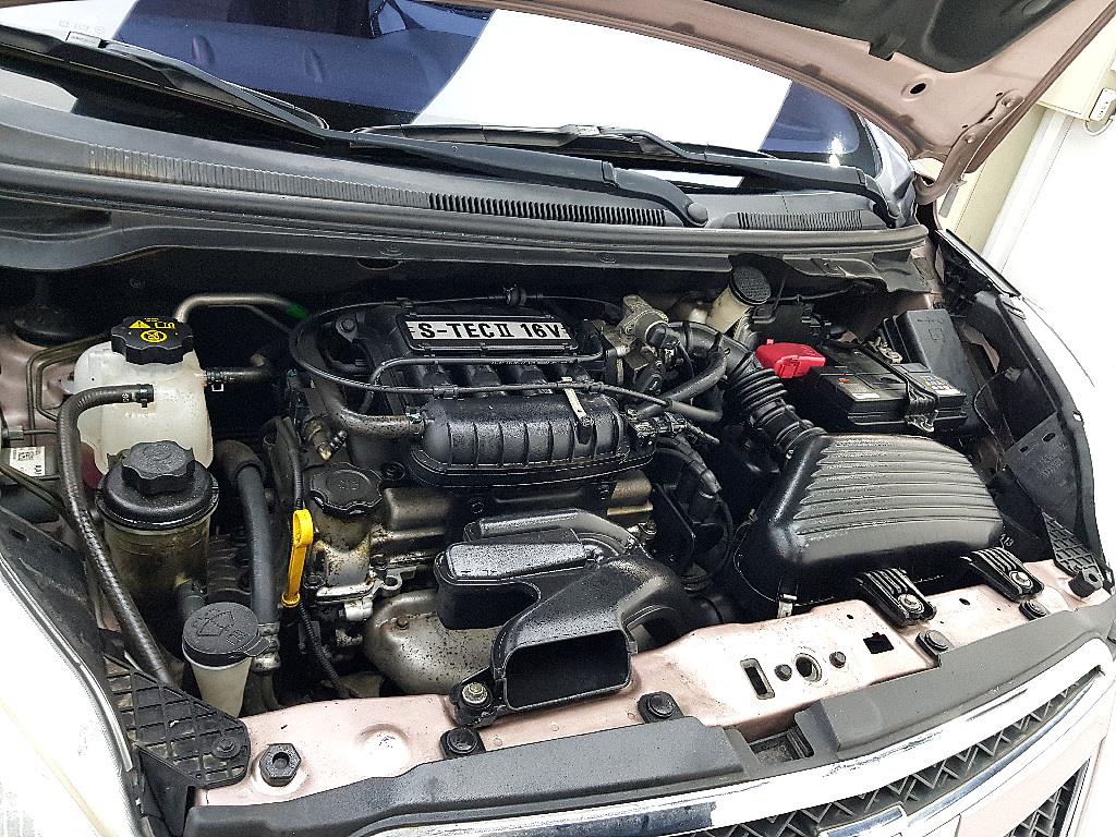 Chevrolet Spark - Vista 6