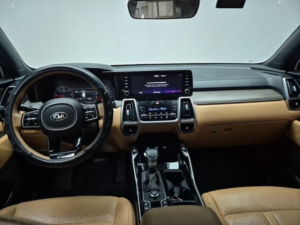 KIA Sorento - Vista 8
