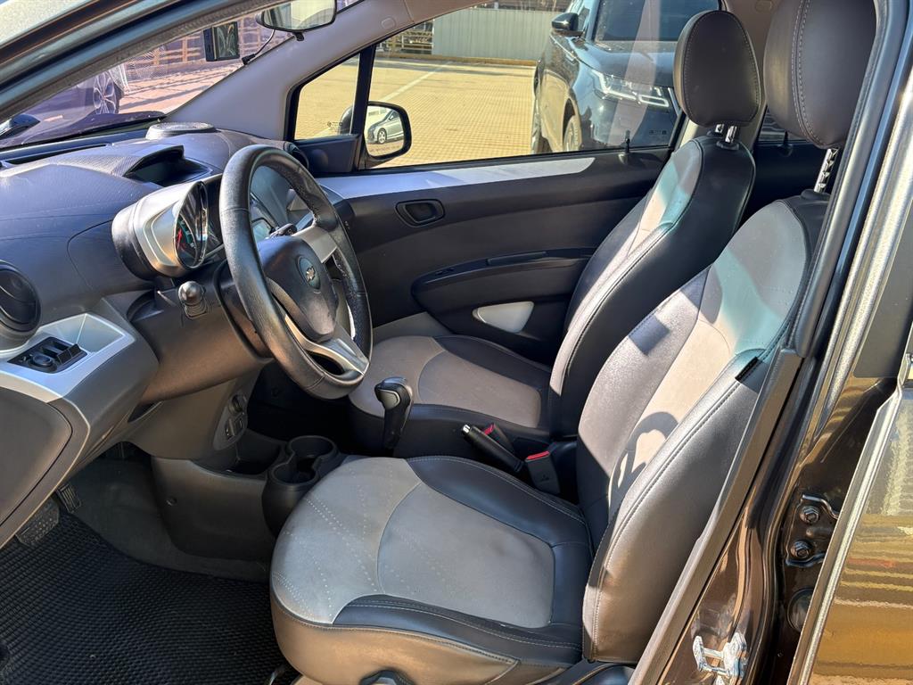 Chevrolet Spark - Vista 9