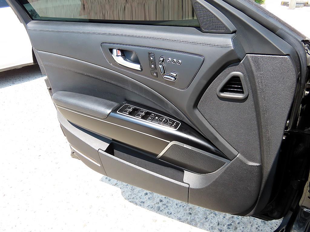KIA K9 - Vista 12