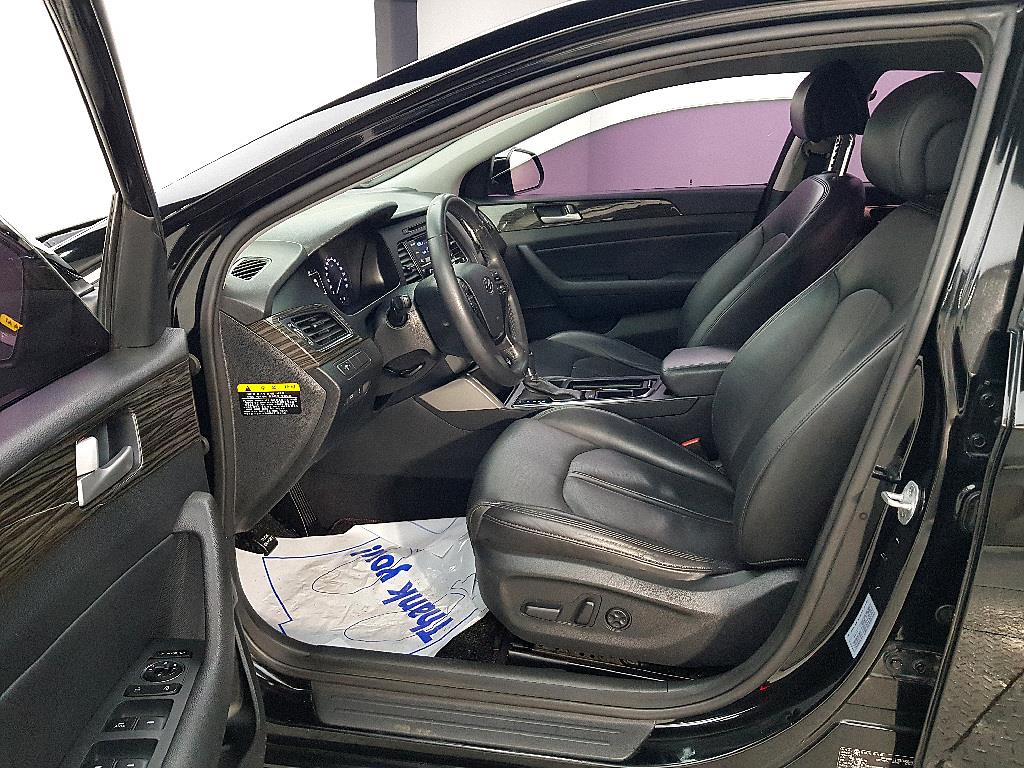 HYUNDAI Sonata - Vista 8