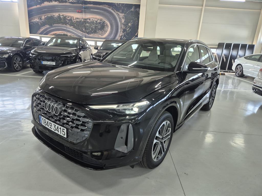 Audi Q5 2025 Negro - Importación desde Corea - HF Imports Iquique - Foto 1